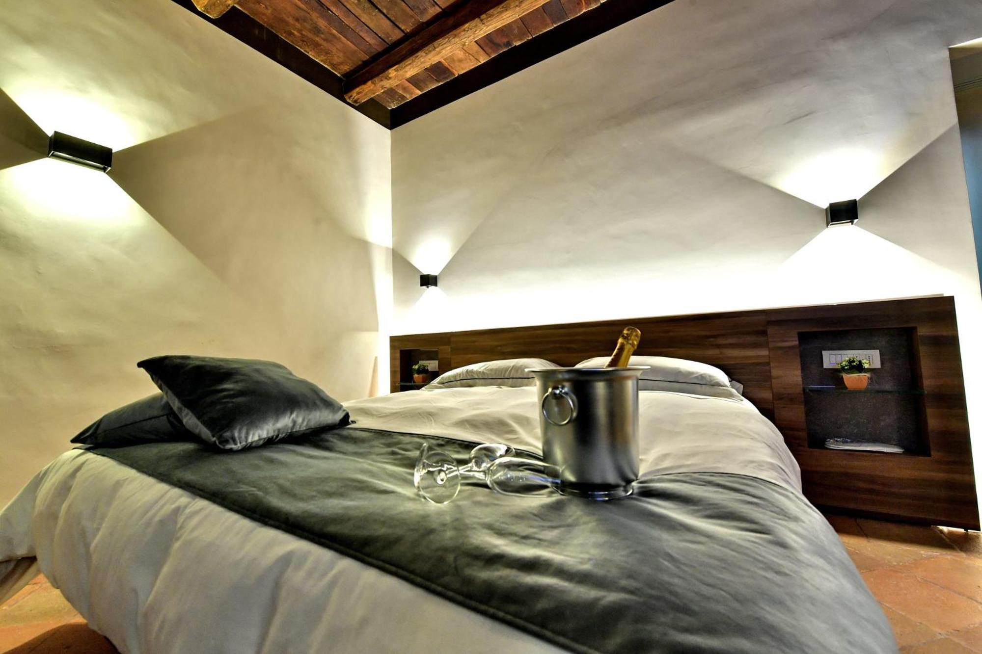 In Costa Relais & Luxury Suites Vietri Luaran gambar