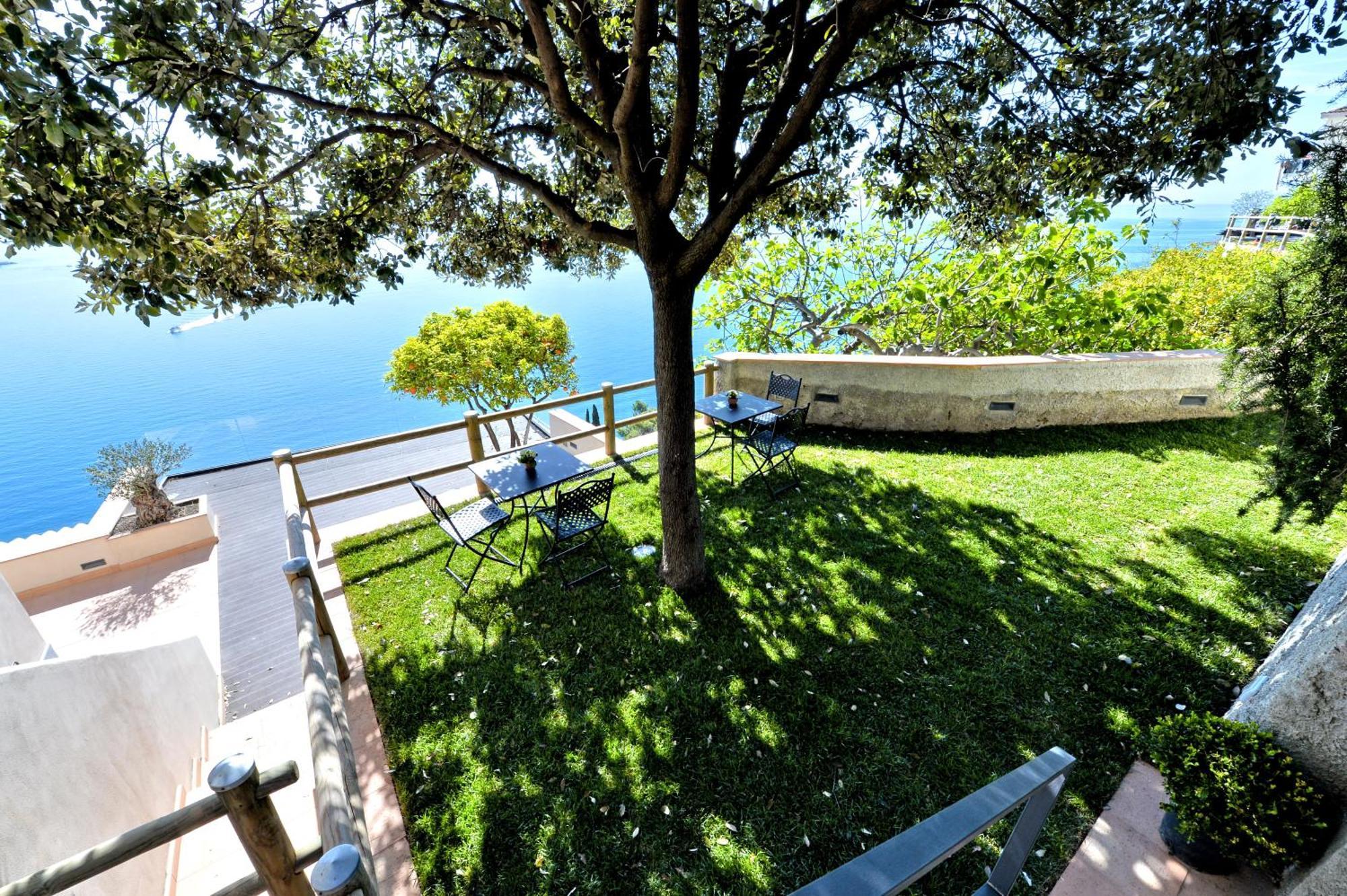In Costa Relais & Luxury Suites Vietri Luaran gambar