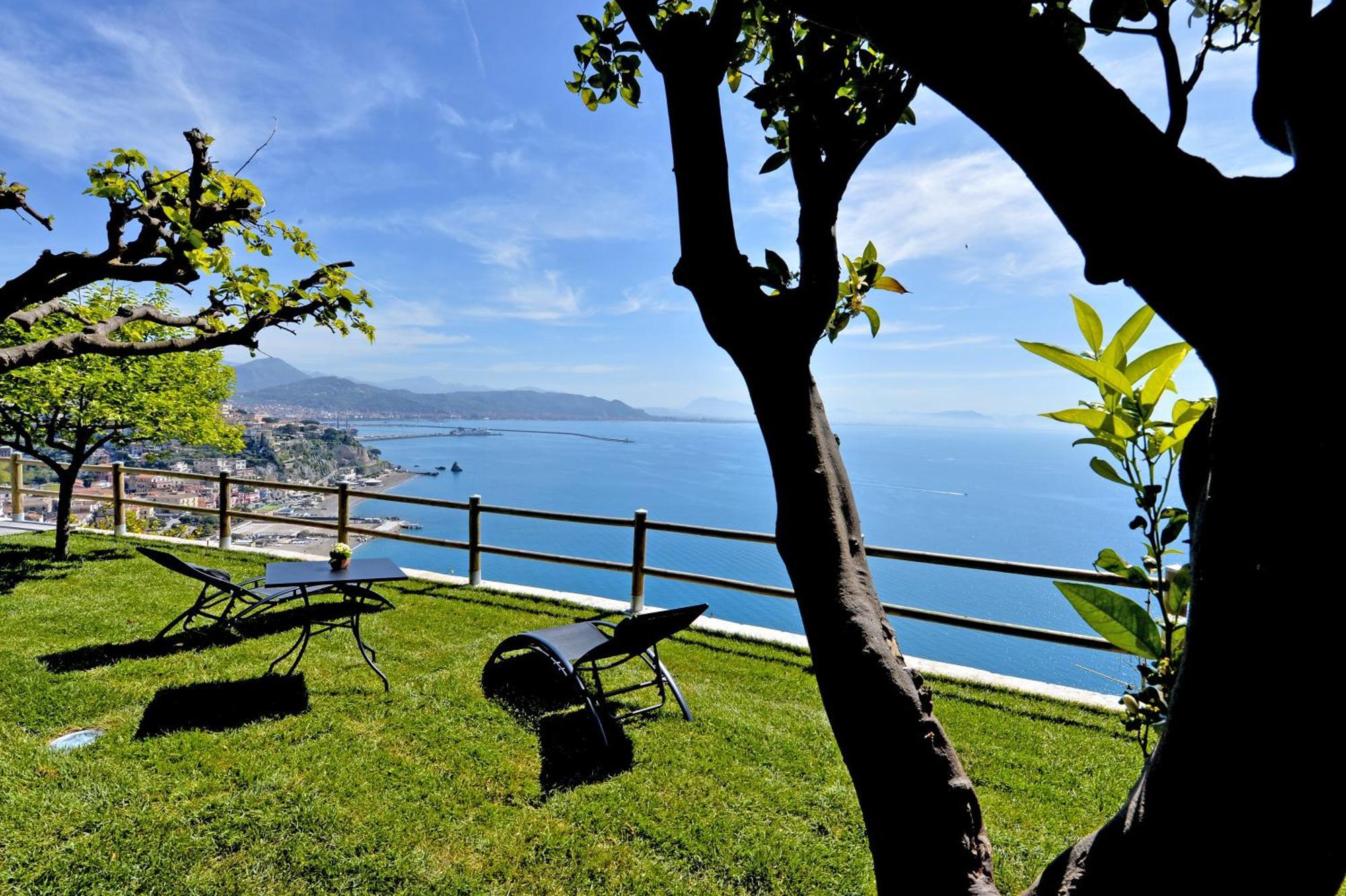 In Costa Relais & Luxury Suites Vietri Luaran gambar
