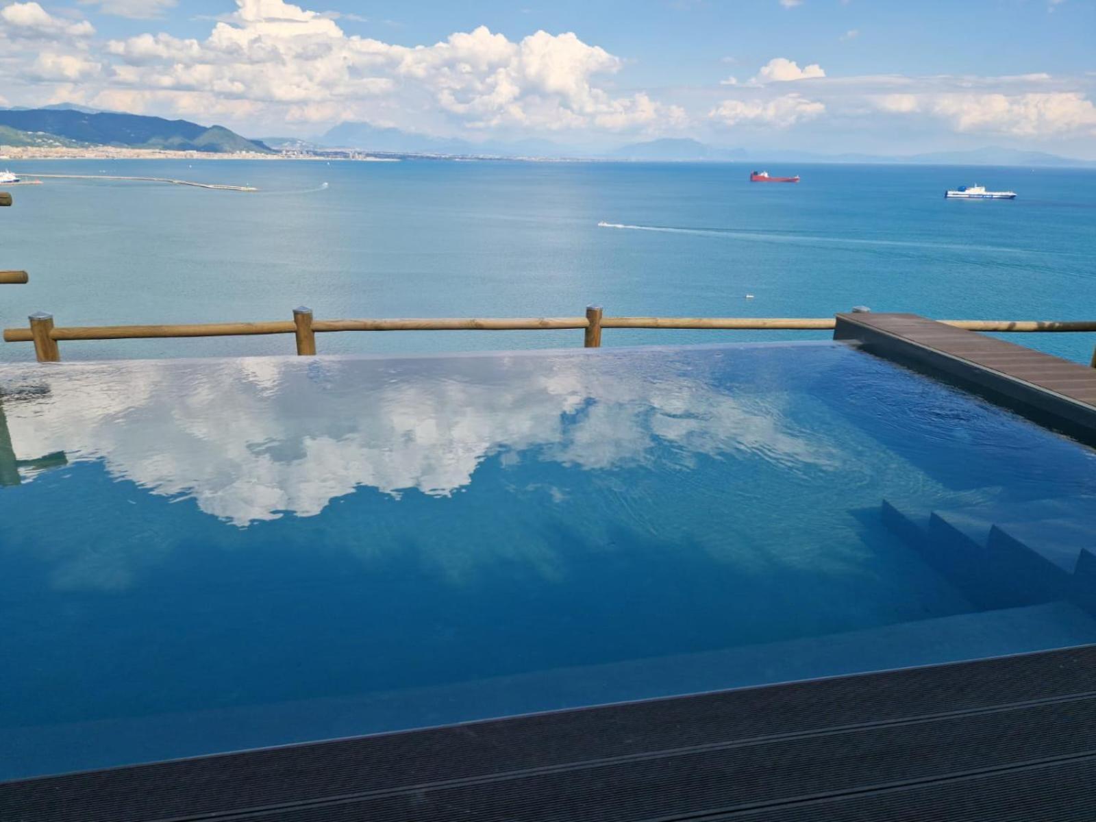 In Costa Relais & Luxury Suites Vietri Luaran gambar